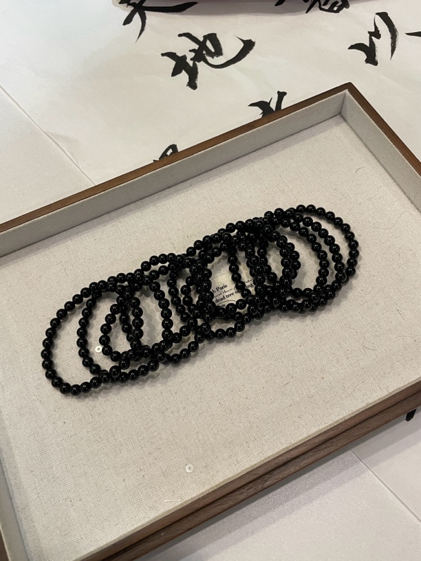 高等级天然黑曜石纯简约黑体亮色无杂精致百搭手链