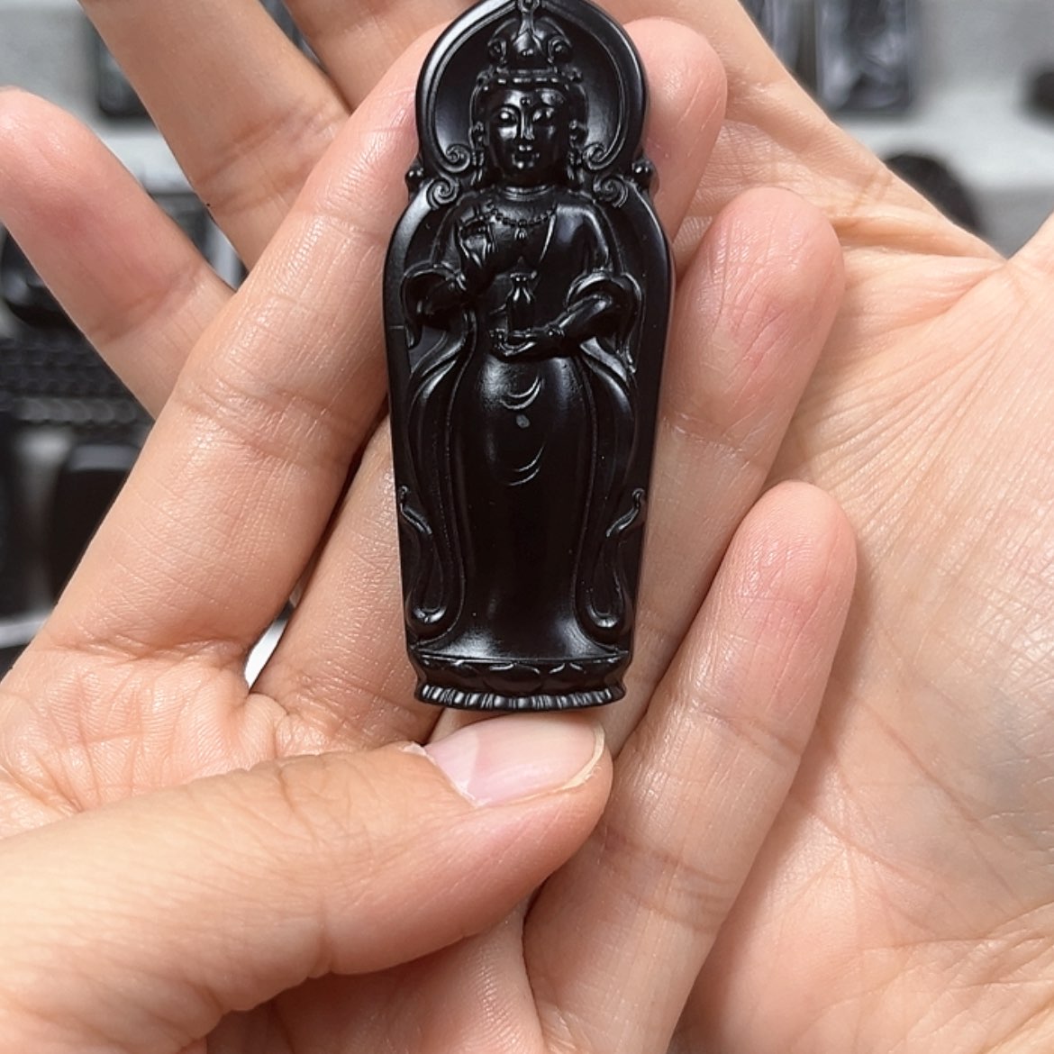 【闪购商品】和田玉（墨玉）颈饰未镶嵌