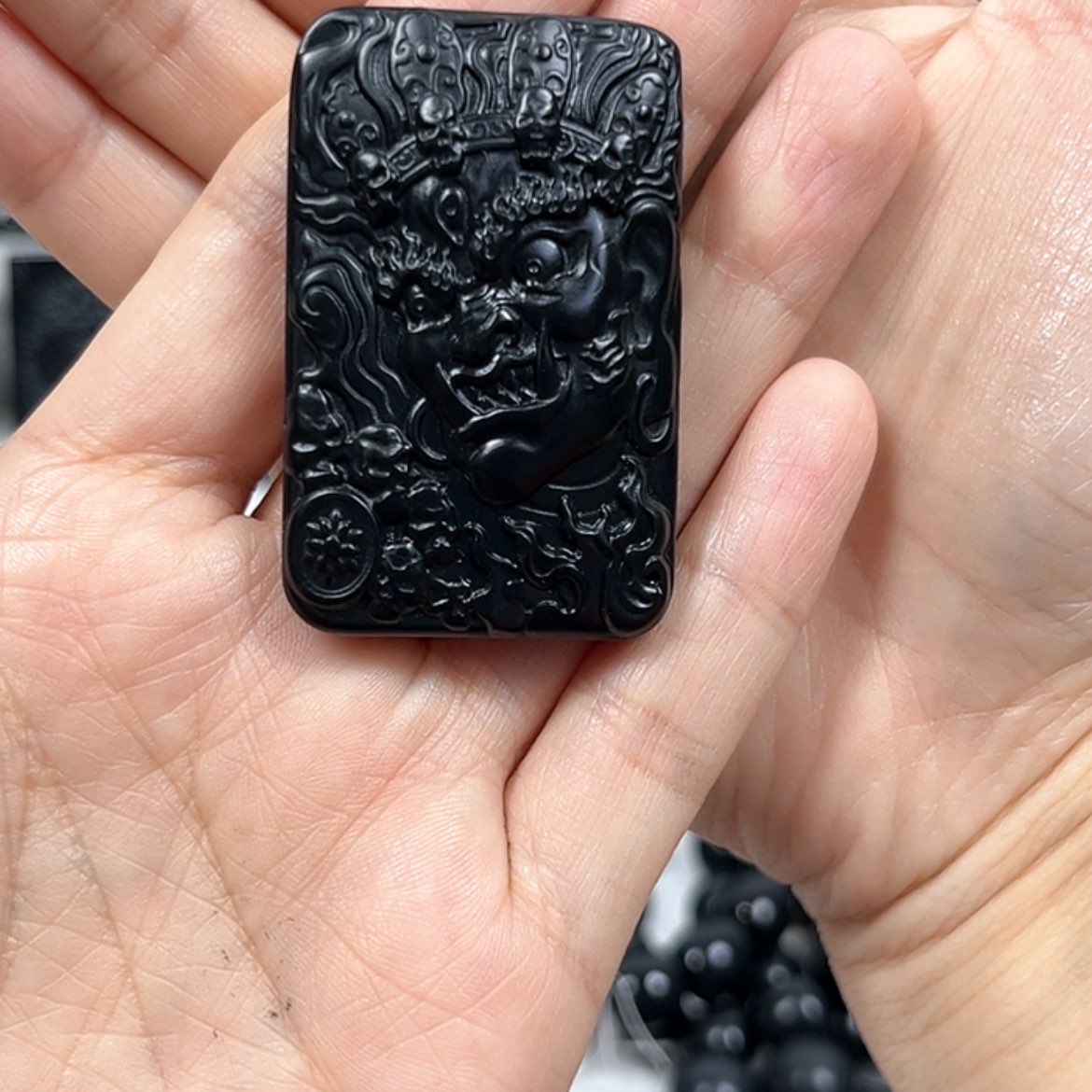 【闪购商品】和田玉（墨玉）颈饰未镶嵌缘**妳