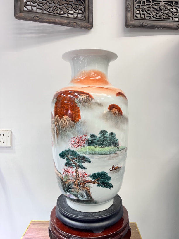 03展示直播间询价粉彩山水冬瓜瓶