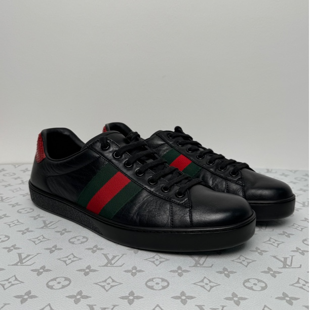 GUCCI/古驰 黑色男士时尚百搭经典红绿条纹休闲板鞋  98新 43码