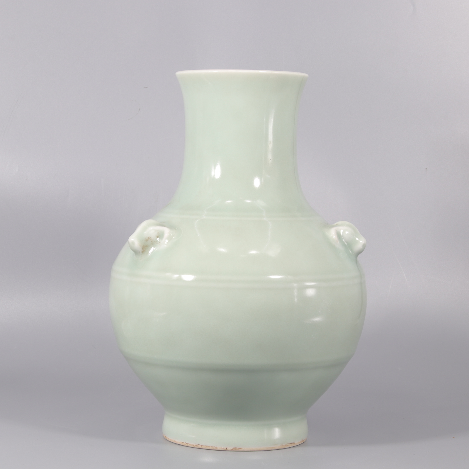 粉青釉三羊尊     H410-289