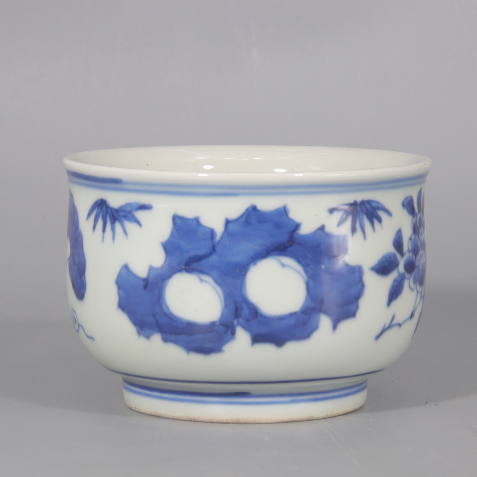 青花花卉香炉     H411-036