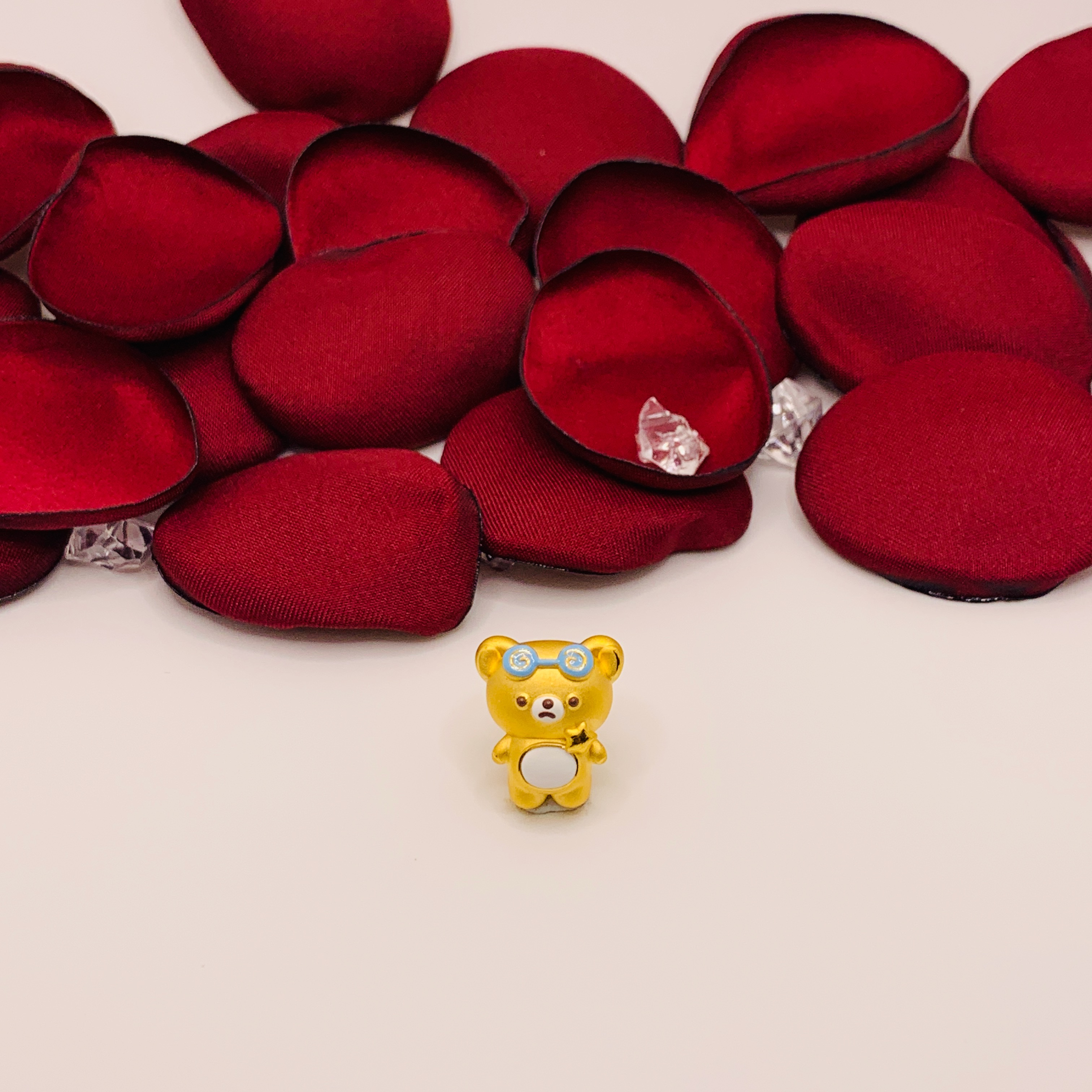 轻松熊黄金转运珠 足金999 可爱小熊 蓝色墨镜轻松熊