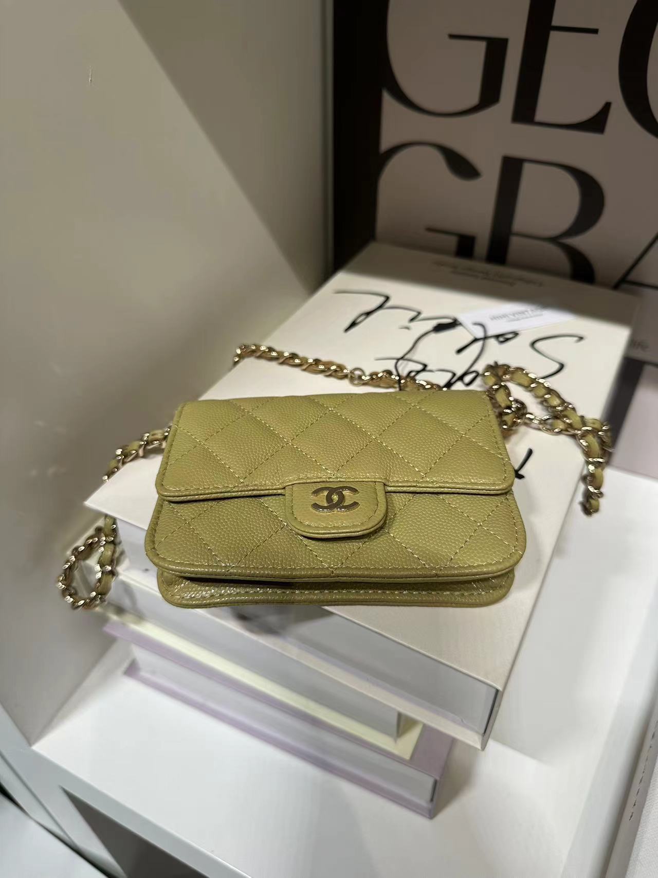 99新 Chanel/香奈儿 HIHI精选/CHANEL 金扣芥末绿腰包