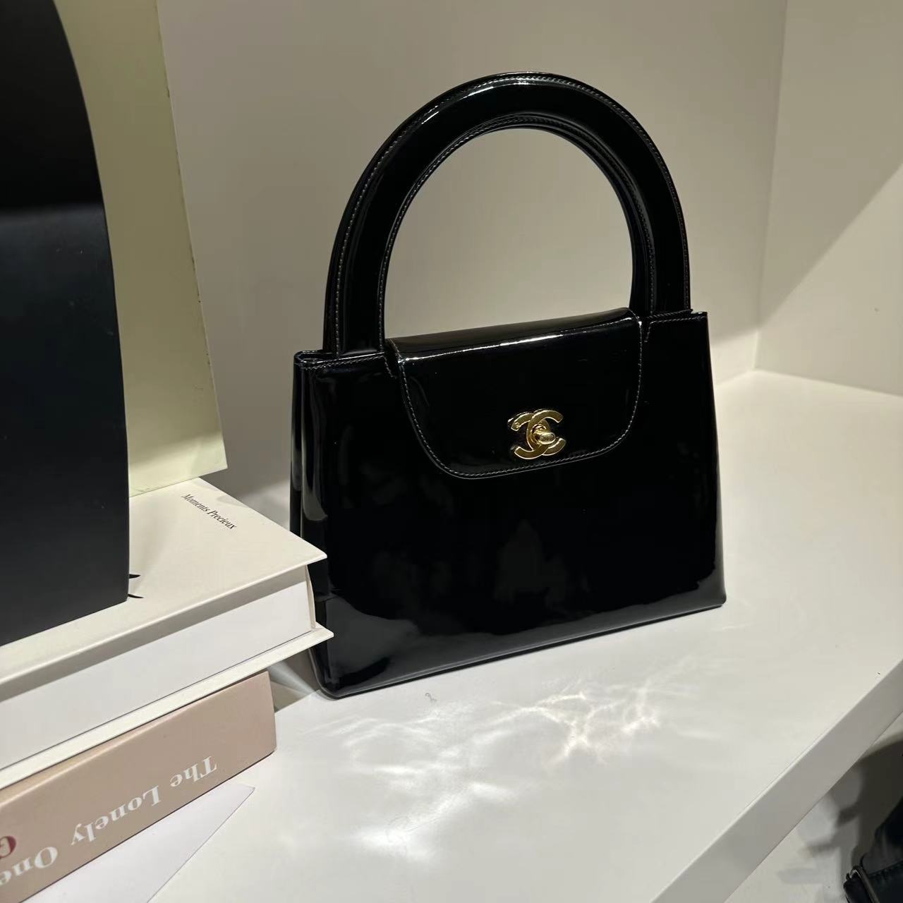 95新 Chanel/香奈儿 HIHI精选/黑金漆皮中古手提Kelly
