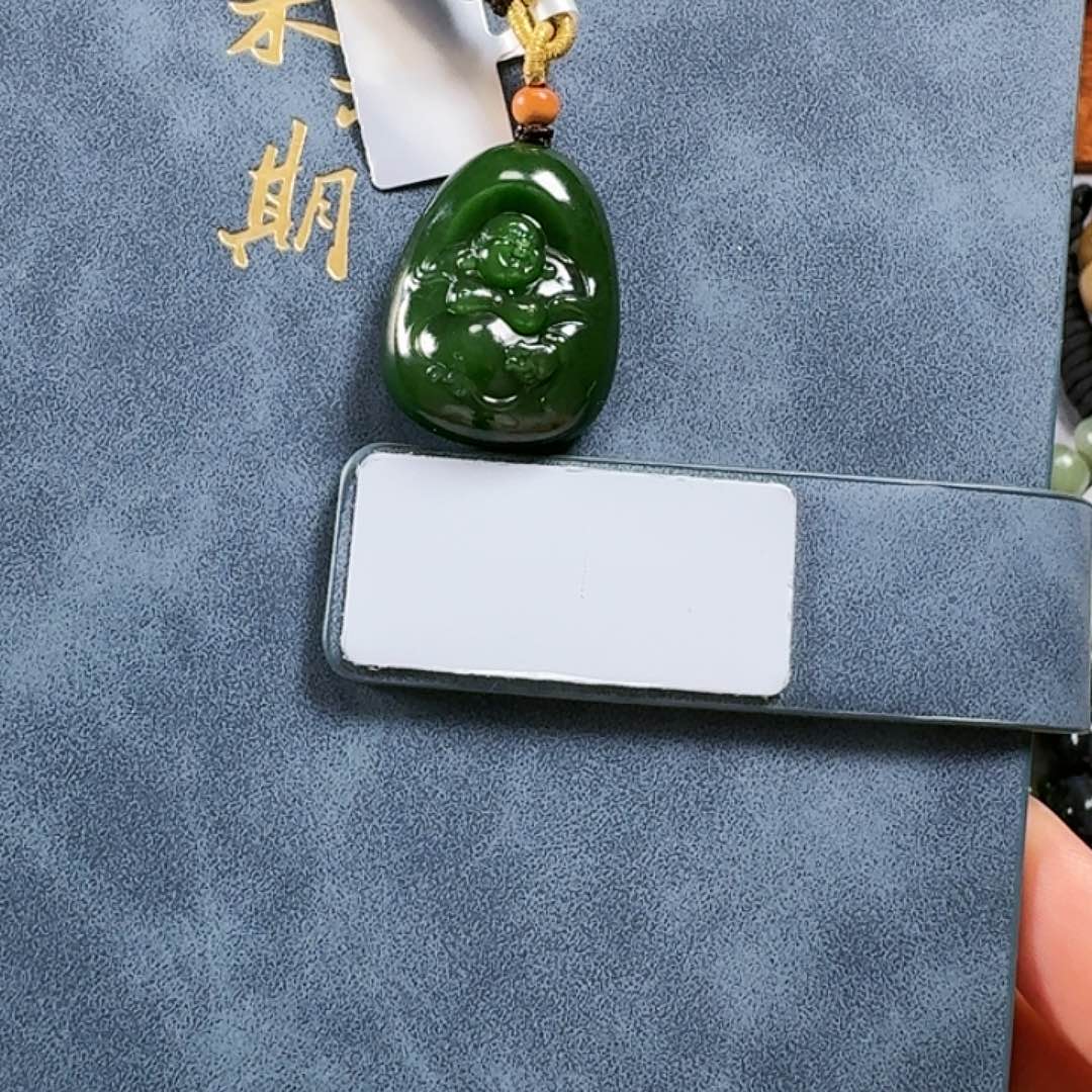 和田玉（碧玉）颈饰未镶嵌