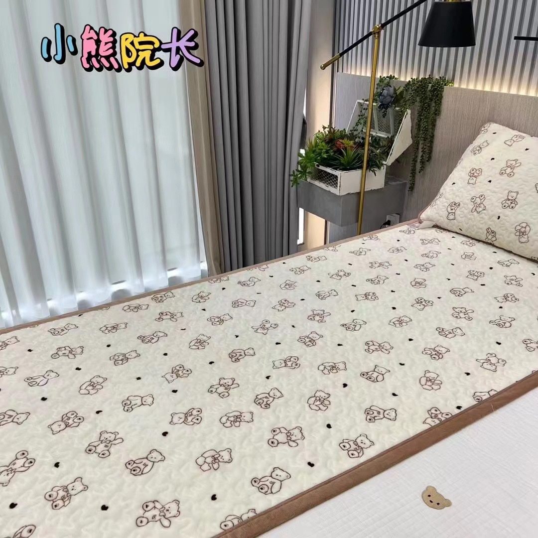 秋冬季加厚牛奶绒多功能床盖 夹棉单人学生宿舍床垫沙发垫飘窗垫