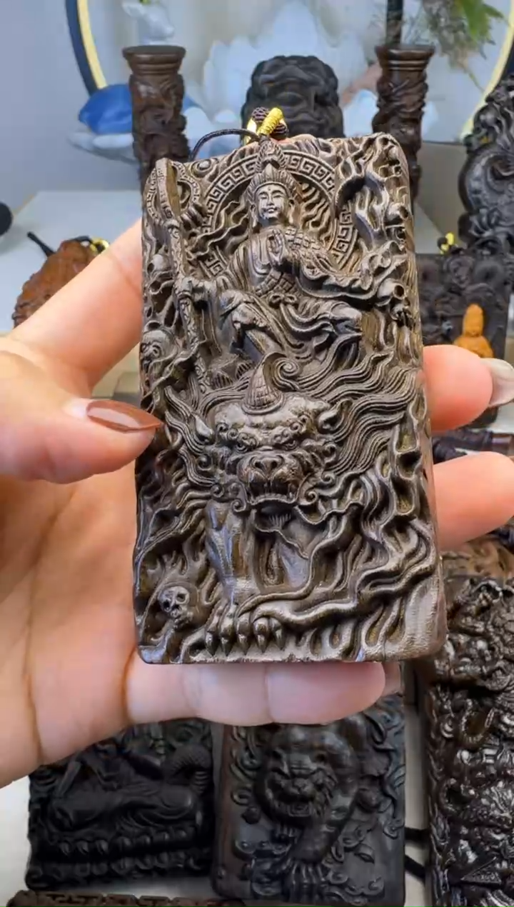 【闪购商品】香木大号地藏95牌