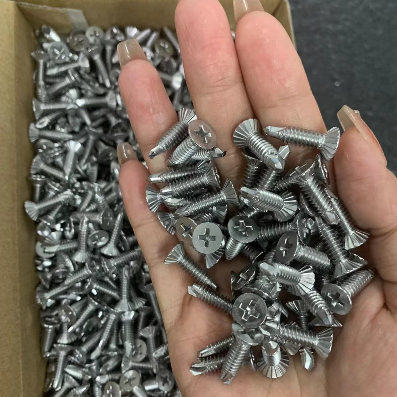 410不锈钢梅花头自攻自钻螺钉燕尾钉细牙钻尾钉高强度轻质螺丝钉