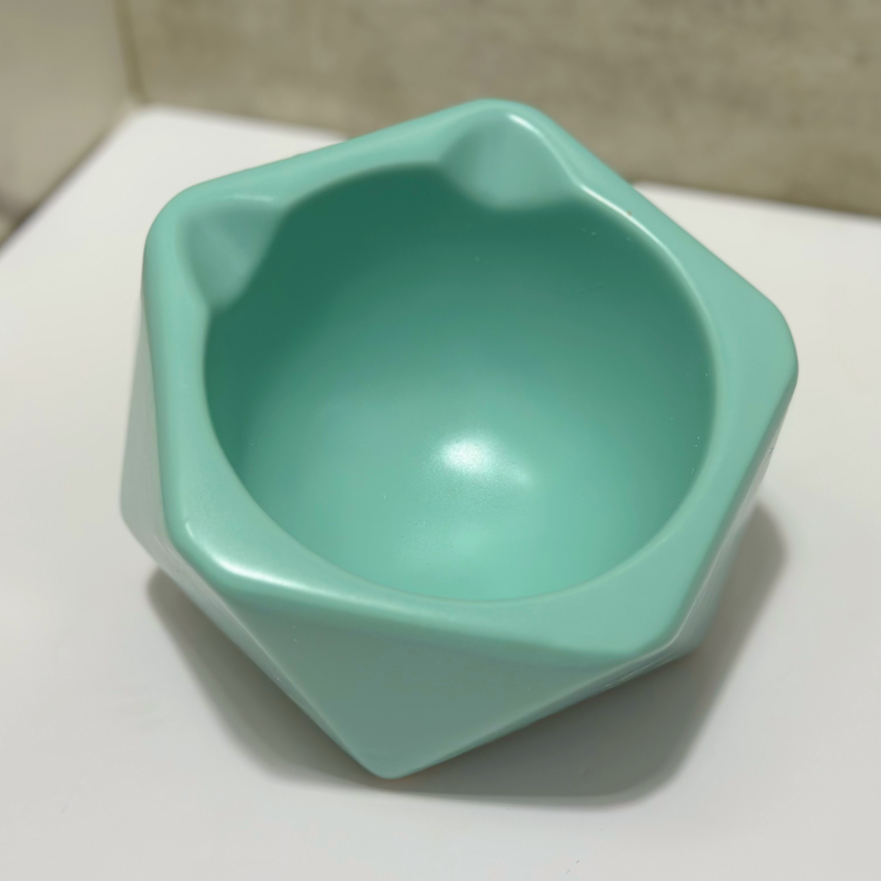 大号五边星辰陶瓷碗 防翻龙猫兔子豚鼠猫咪狗狗食碗草碗大容量