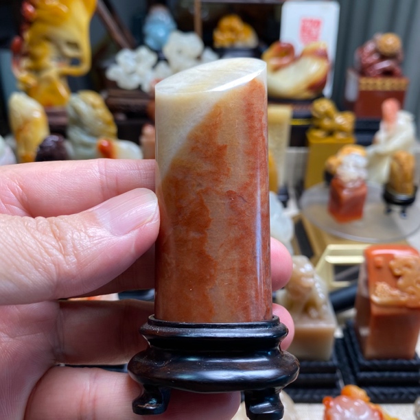 寿山坤银洞杜陵石椭圆章