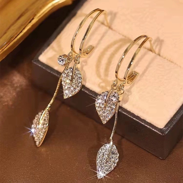 铜合金耳饰 长款流苏树叶耳钉小众百搭时尚轻奢简约个性耳环1331