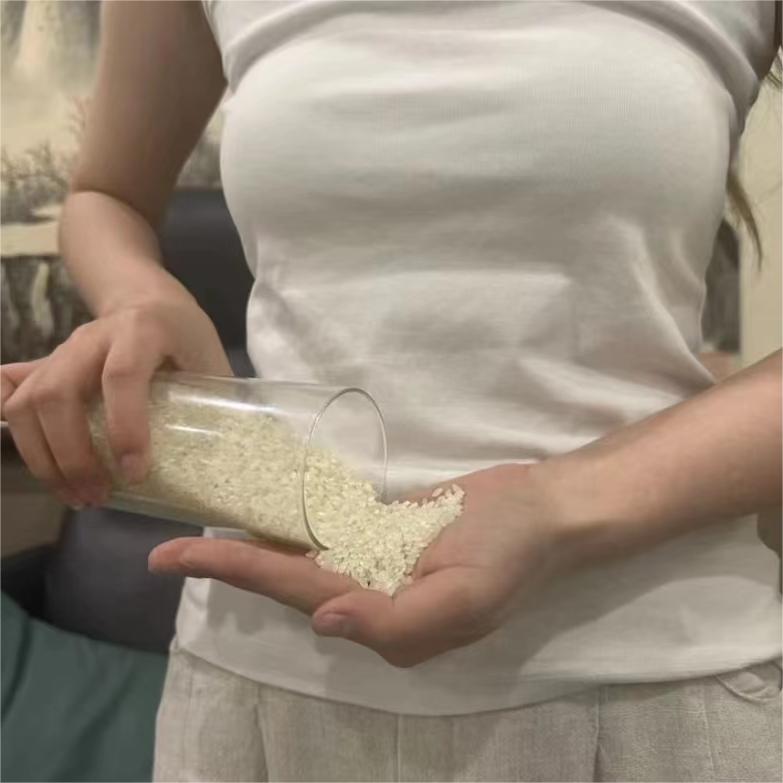 700g到手一包---------由女鞋时尚女士厚底短靴粗跟商家补贴