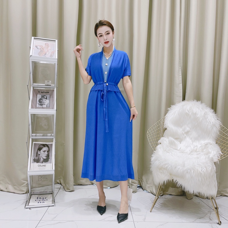 7049【春夏】蓝色假两件高端轻奢连衣裙春夏时尚显瘦简约气质长裙