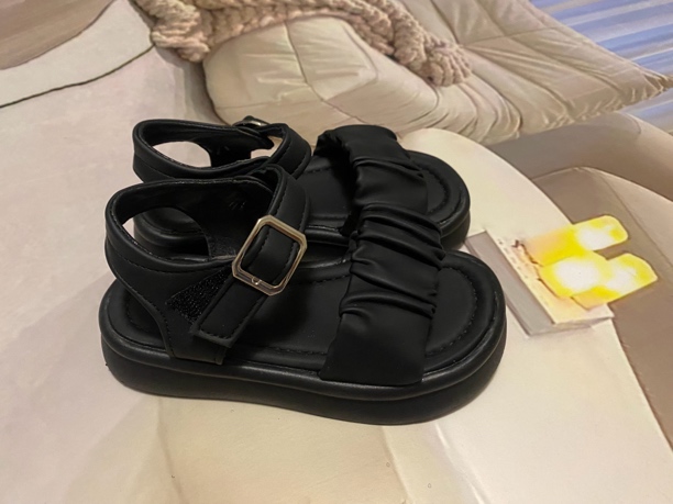 瑕疵款 介意勿拍 扣号链接儿童鞋