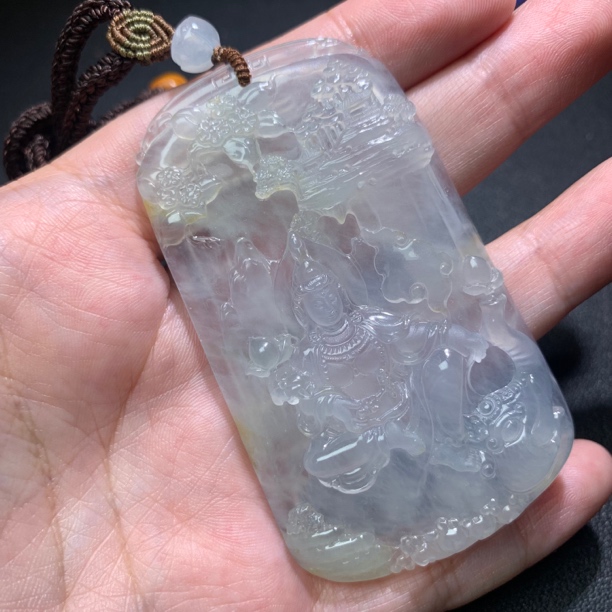 纯天然A货缅甸翡翠精雕通透平安普贤菩萨大牌子