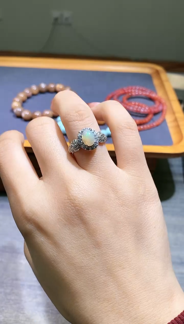 【闪购商品】欧泊戒指未镶嵌907