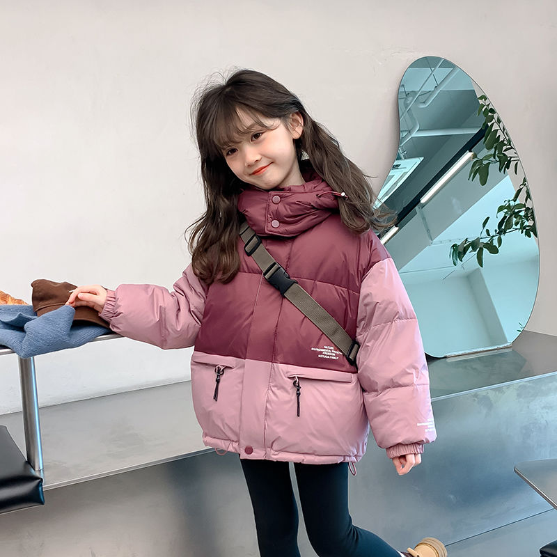 棉服洋气冬季新服2023新款秋冬小女孩面包服加厚羽绒新衣儿季新袄