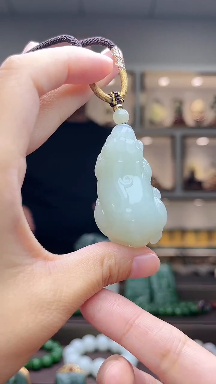 【闪购商品】和田玉挂件未镶嵌苏