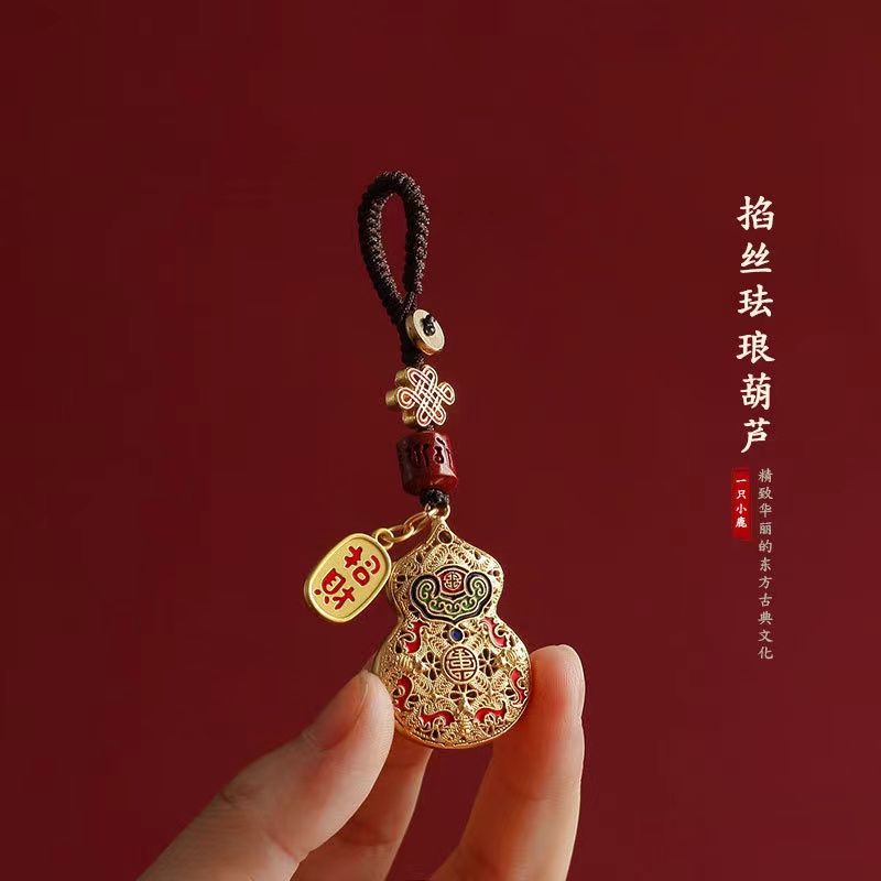 老北京景泰蓝精致平安扣家用车内挂件长5cm宽3cm