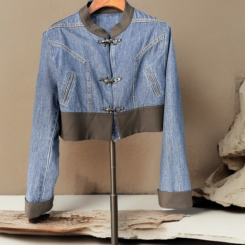 高品质简约时尚外套