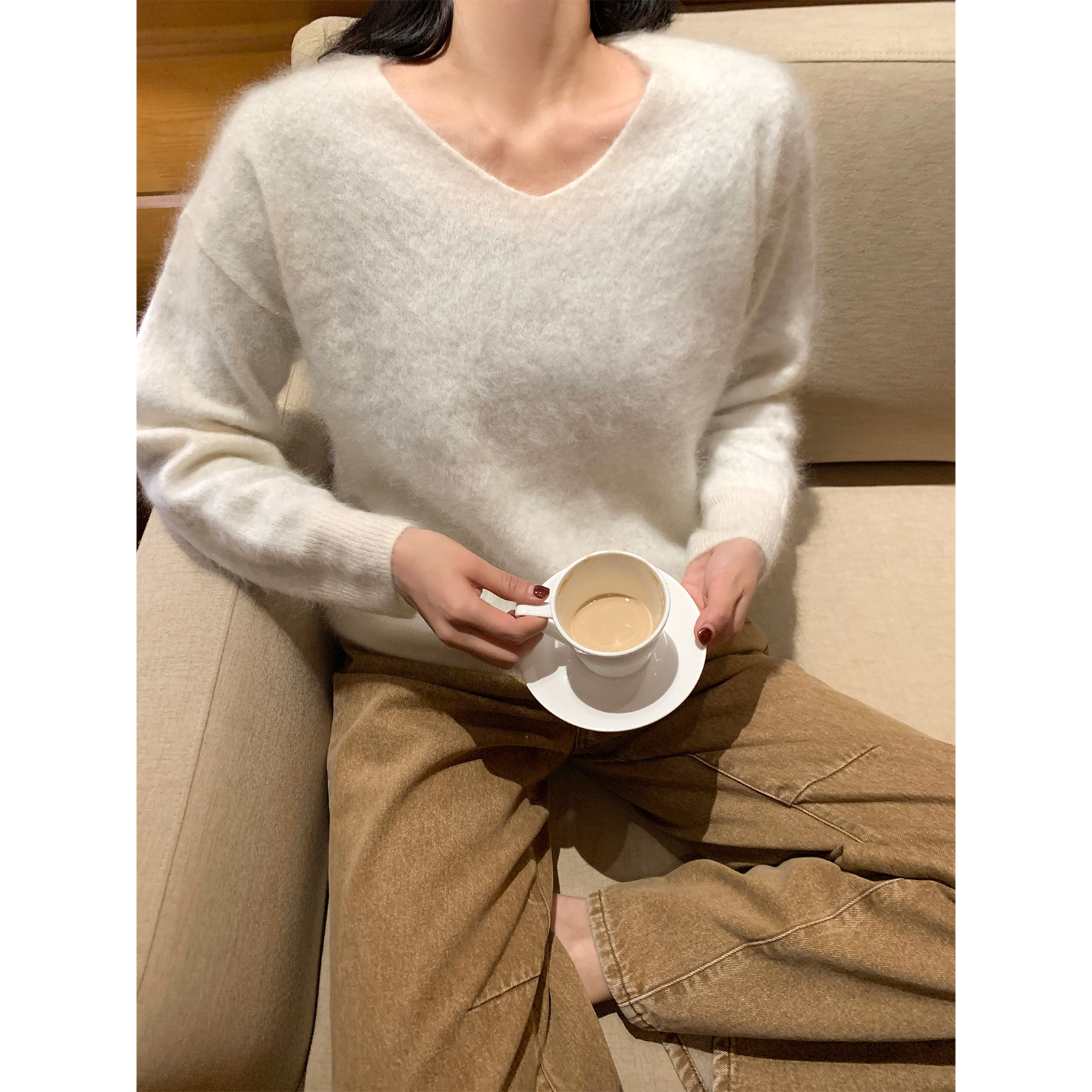 周淼ZHOUMIAO马鞍肩设计 前短后长宽松100山羊绒打底衫ZM23W7114