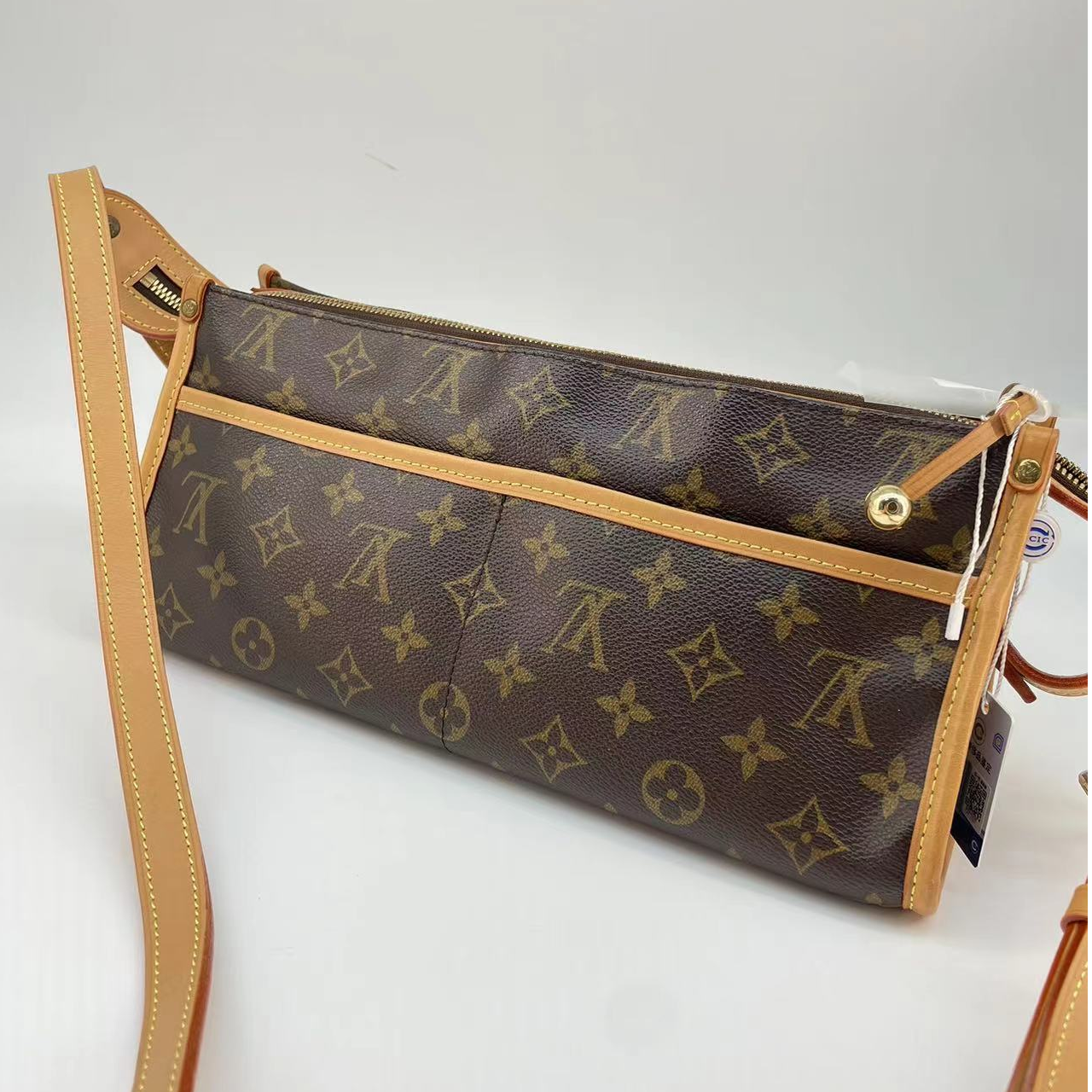 95新 LouisVuitton/路易威登 泷泷奢品/LV三角金球/95新/中古