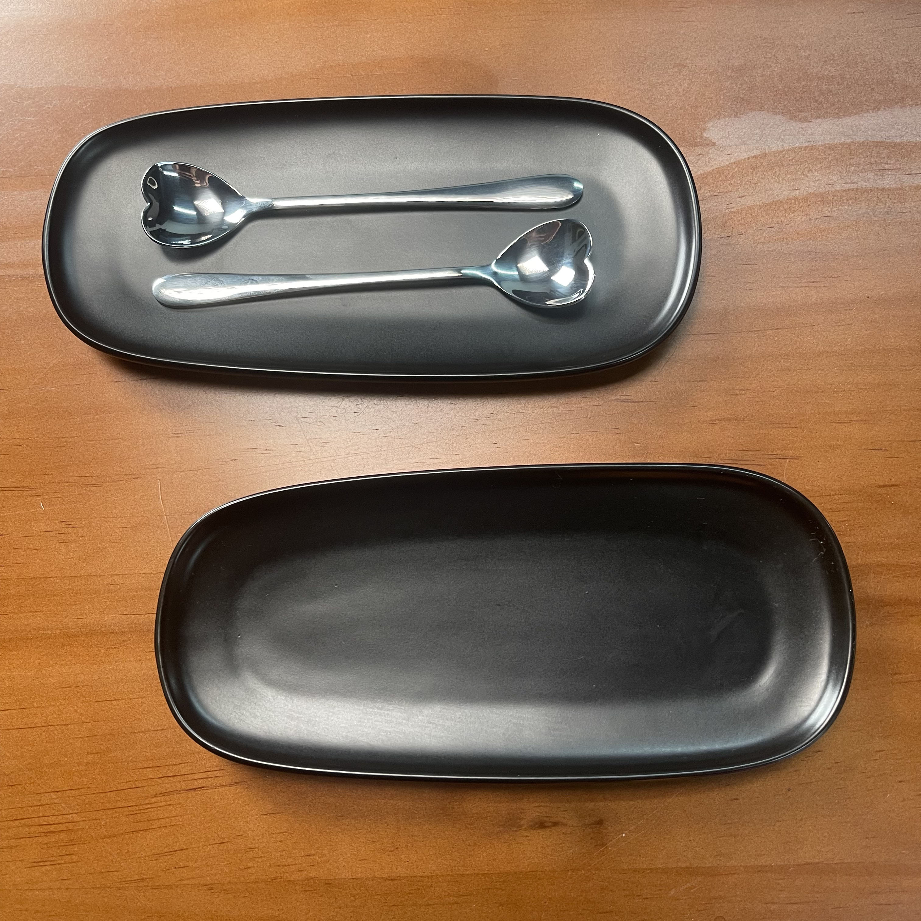 【AD家】21*9*1.5CM 黑色异型平盘 点心盘 勺子盘