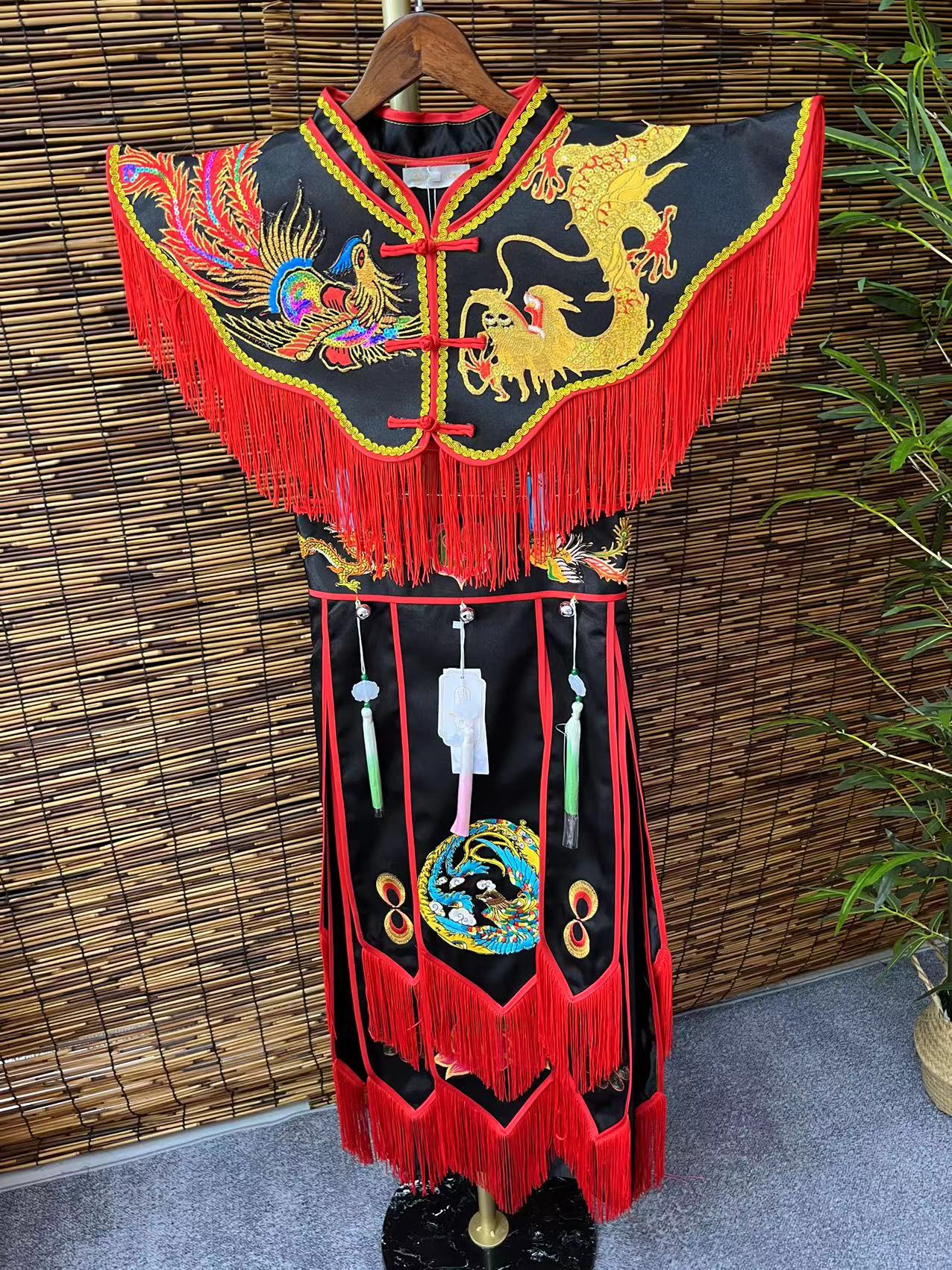 黑色龙凤款披肩凤款战裙 可定制