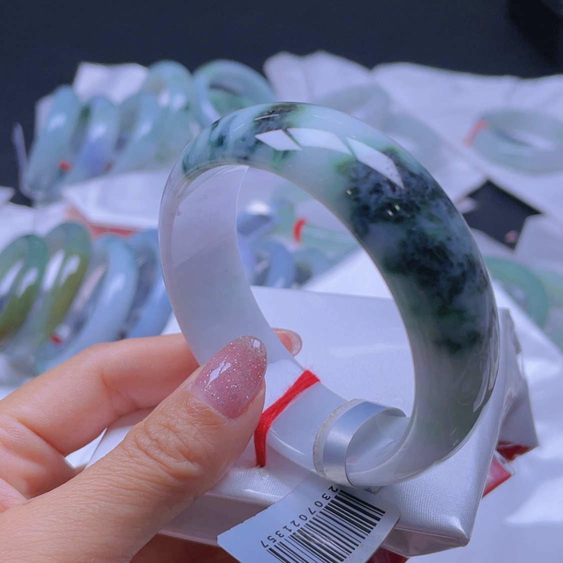 【闪购商品】翡翠手镯未镶嵌r****e