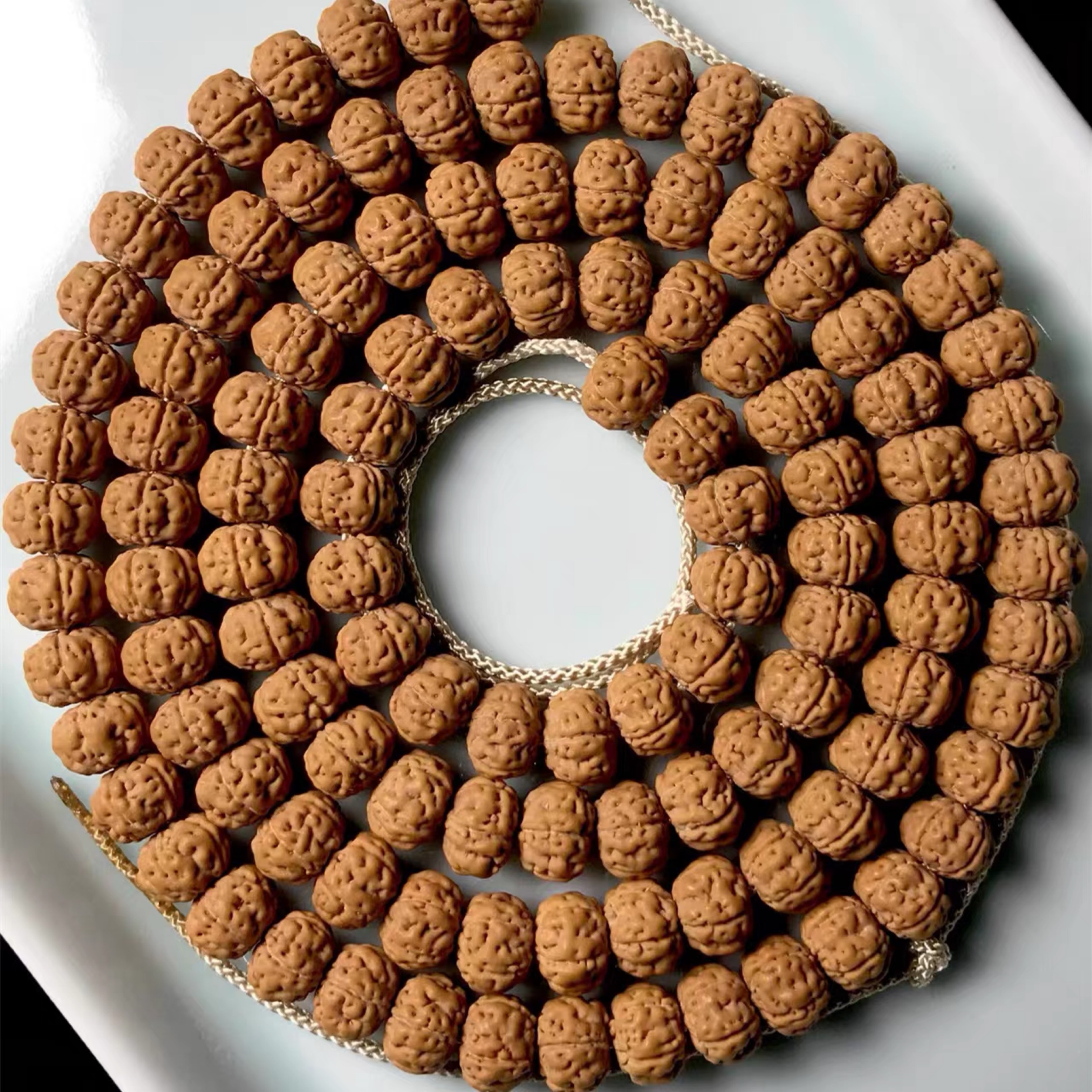 直播专享【闷墩老树树王】108颗9左右小金刚菩提子飞碟树王脖挂