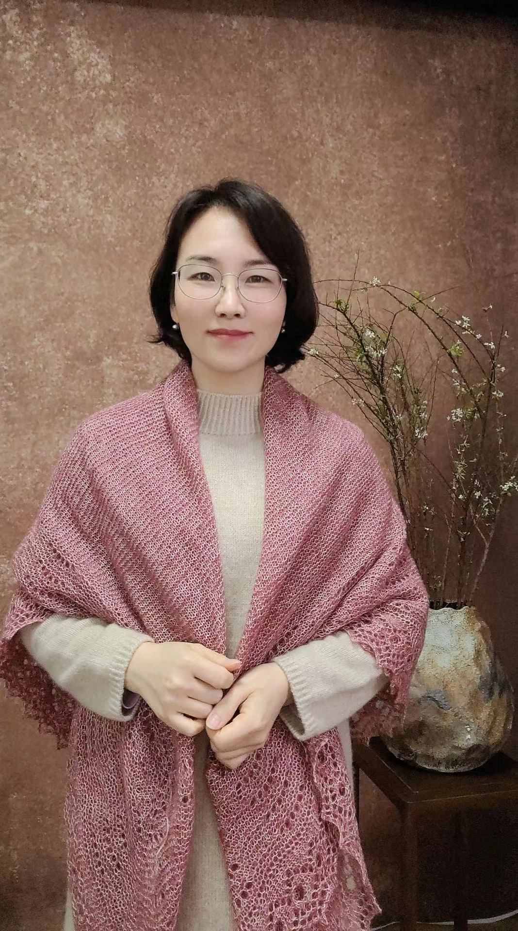 梧桐细雨 《无名披肩》真丝羊绒加小亮片材料包（非成品）