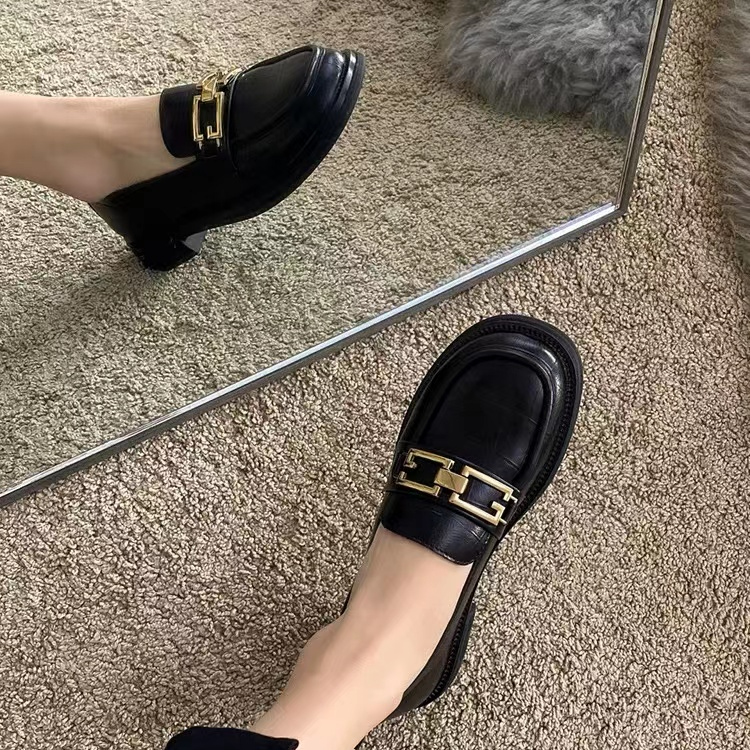 听主播口令下单厚底乐福鞋春季时尚