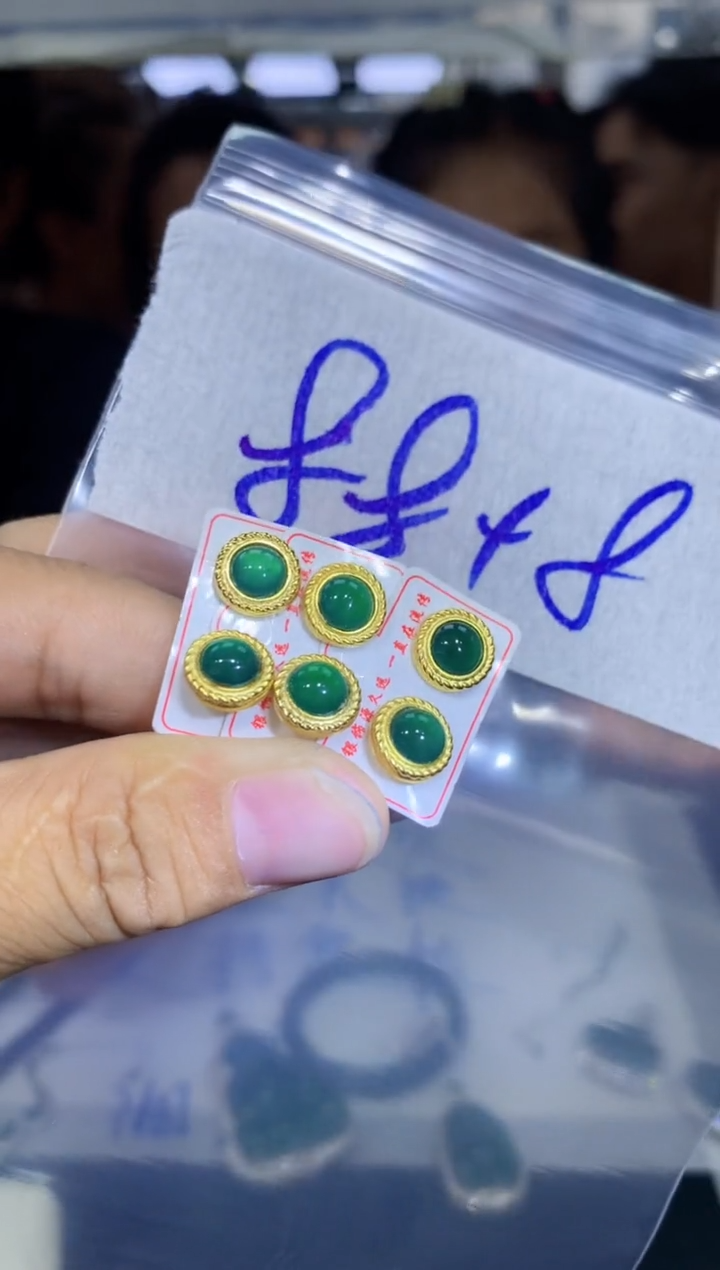 【闪购商品】定制翡翠合金100多样性发货（发其一）