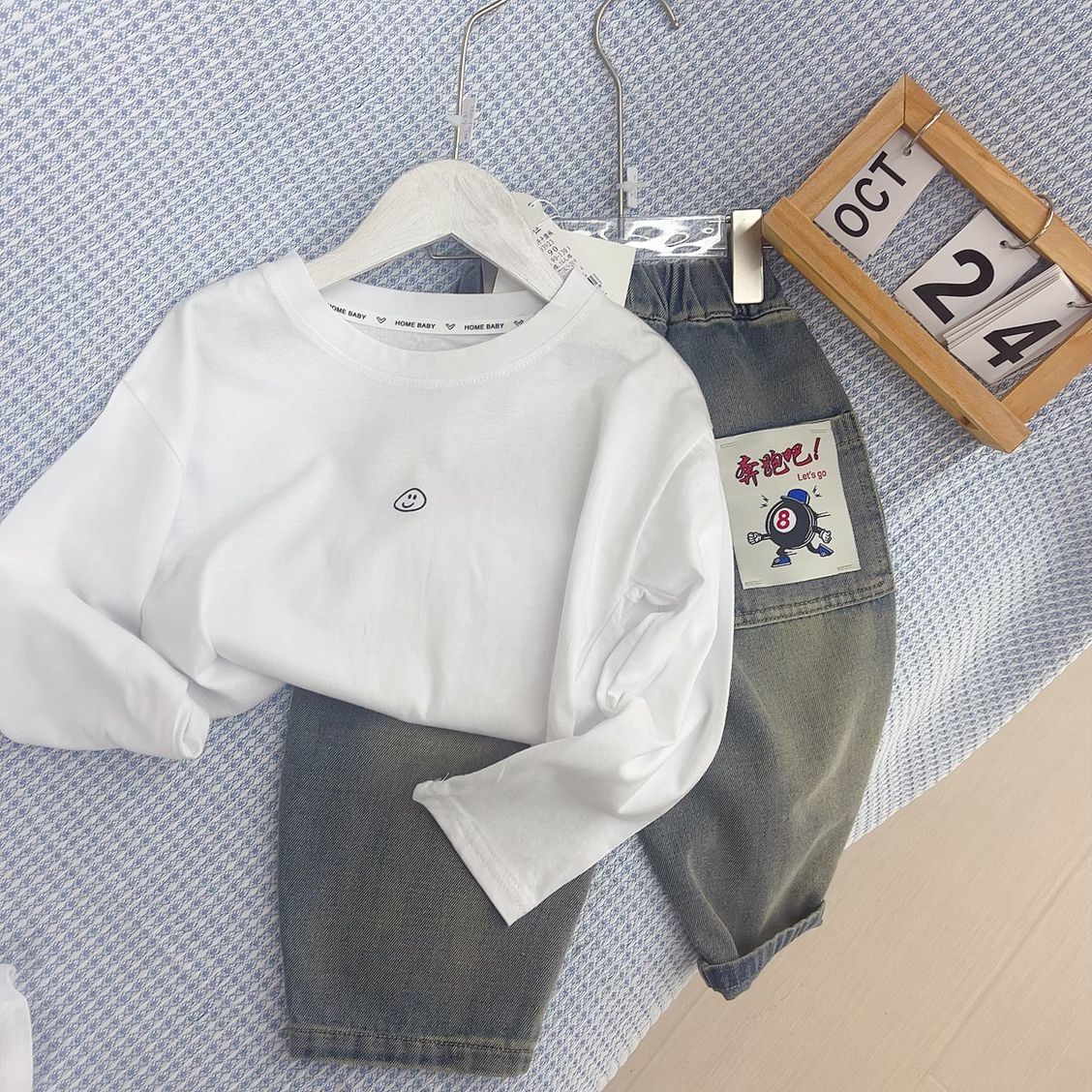 儿童春款打底白色T恤