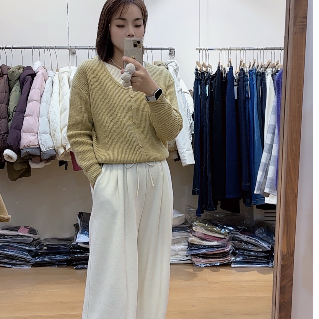 高品质女士毛衫百搭休闲