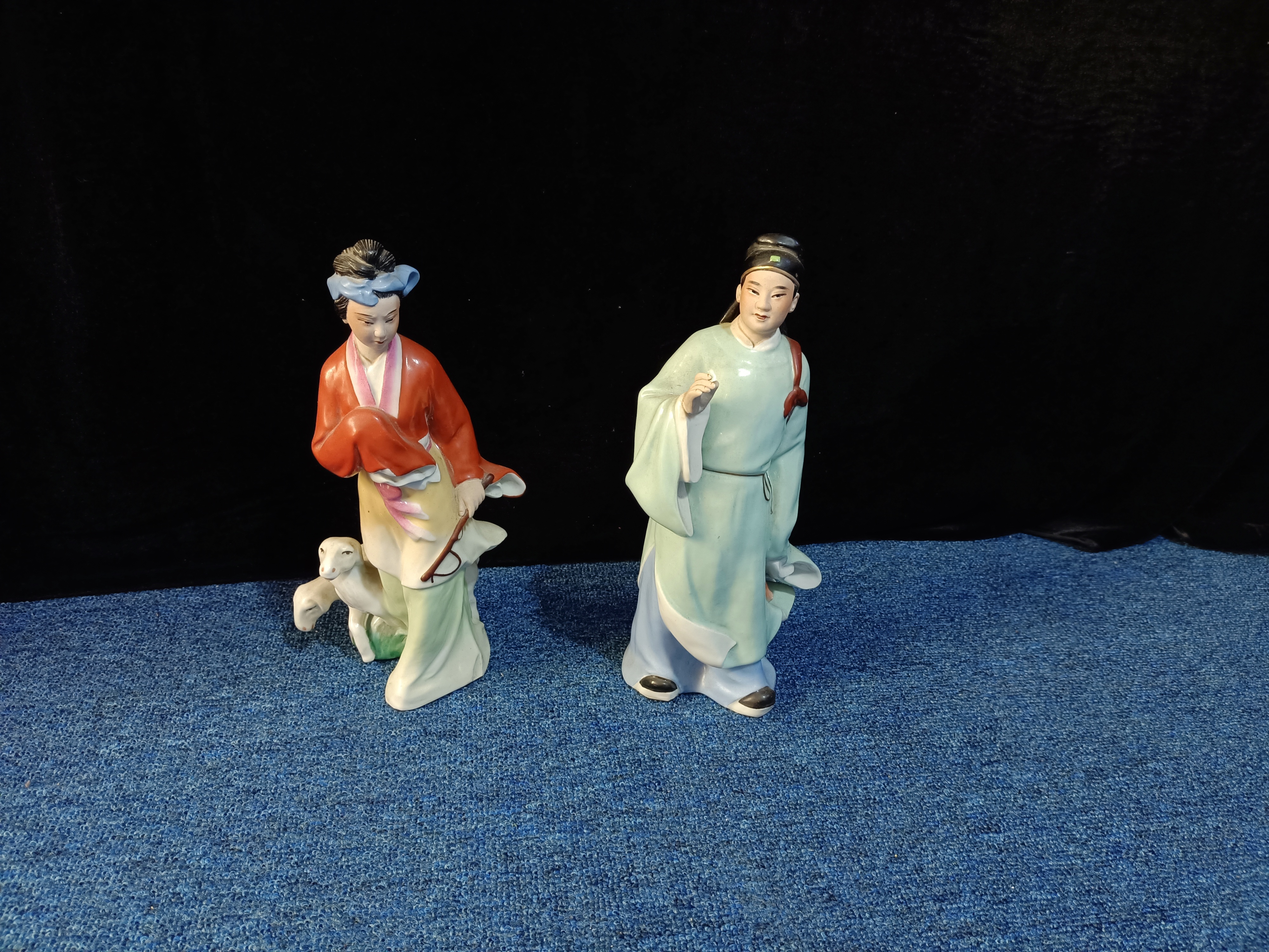 精美绝伦的雕塑瓷《柳毅传书》