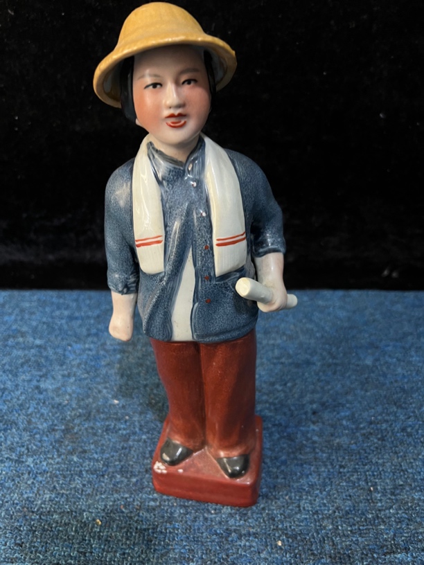 创意工艺品雕塑陶瓷纯手工