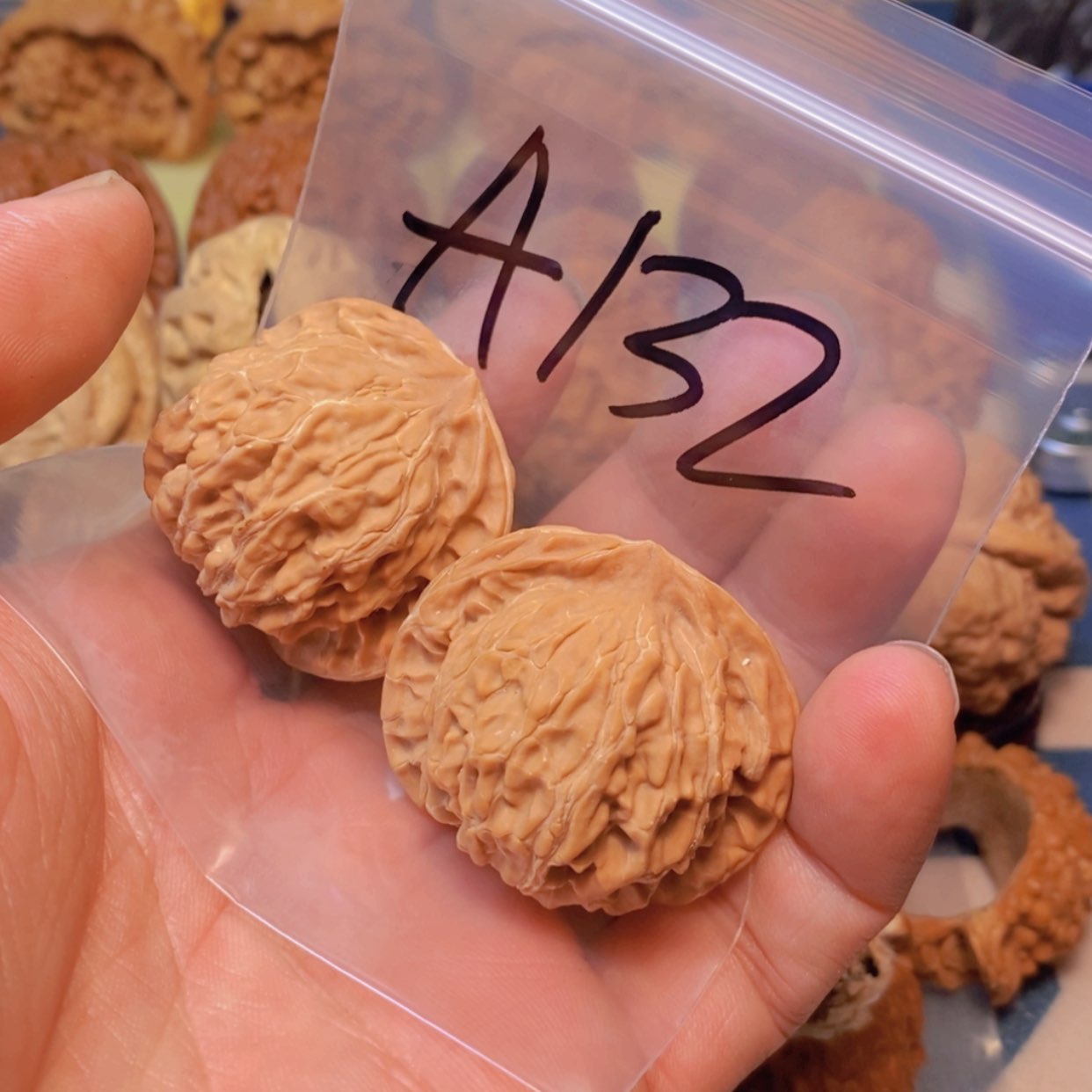 【闪购商品】文玩核桃吊坠大*瞪39火龙