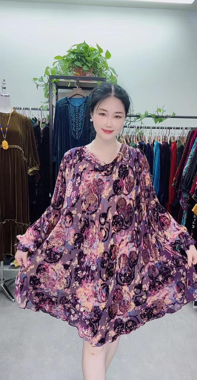 中老年粉色花裙连衣裙女装时尚