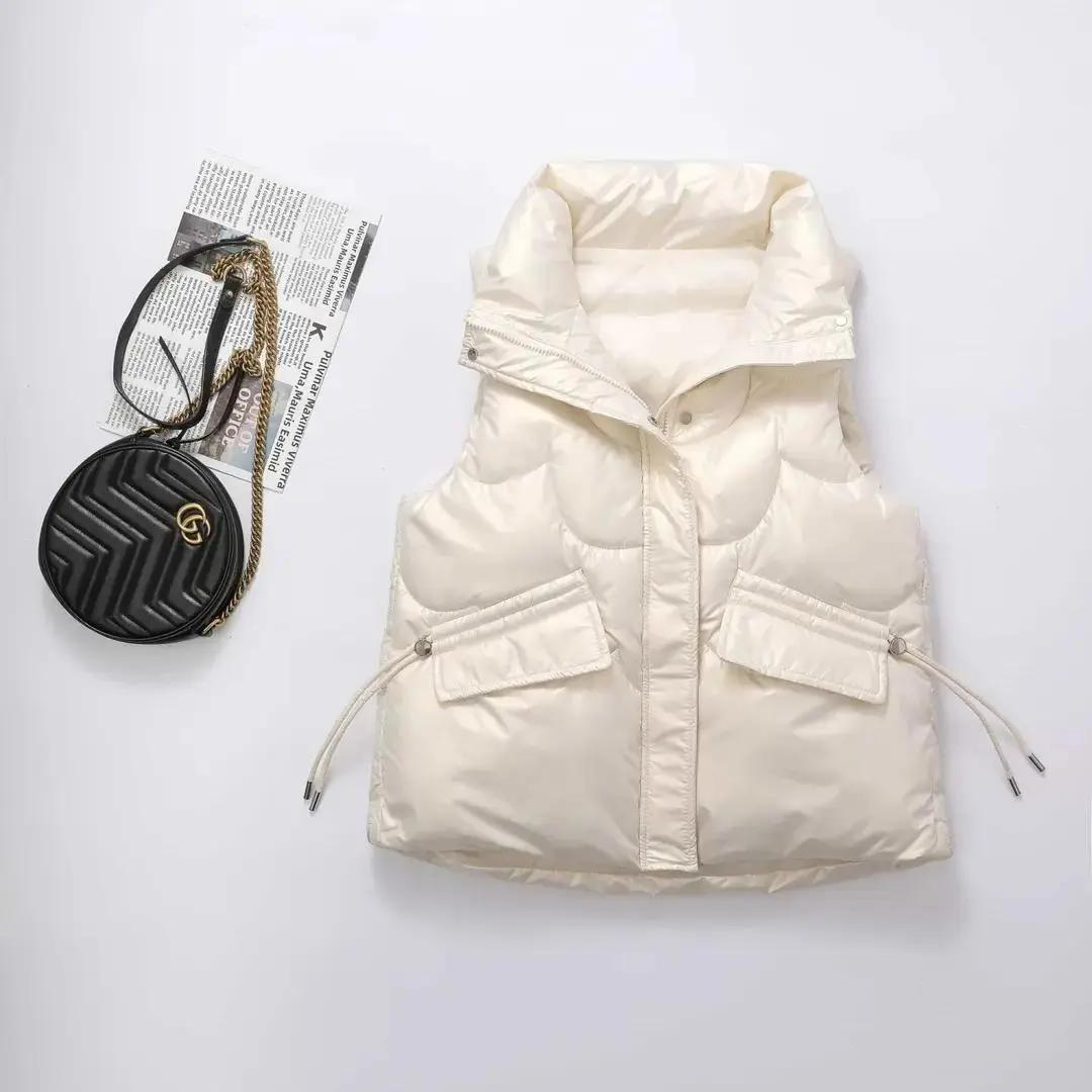 羽绒马甲女2023新款洋气流行亮面春秋冬季外穿浪外搭免洗
