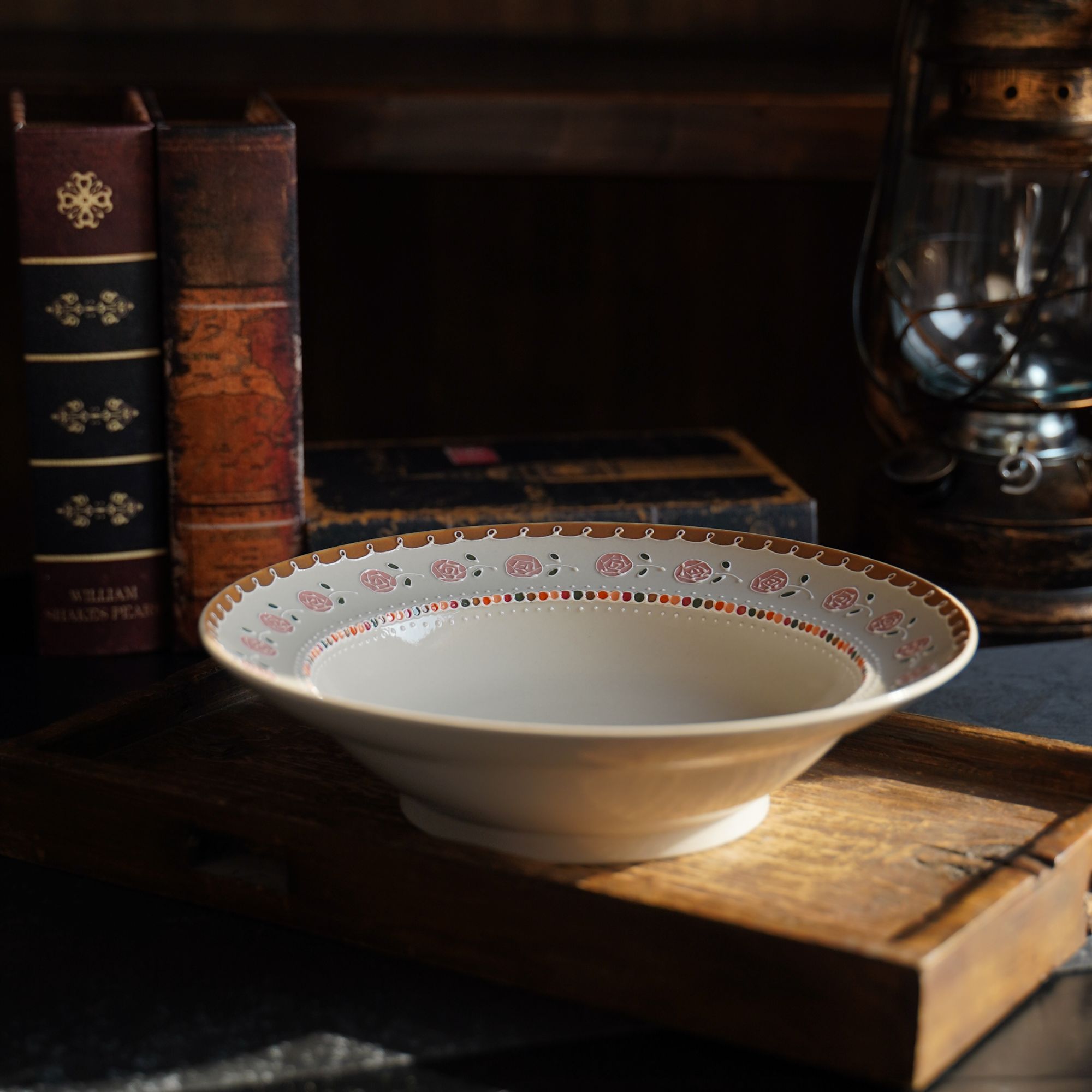 上禾 | 小玫瑰咖色小彩泥点折腰圆盘