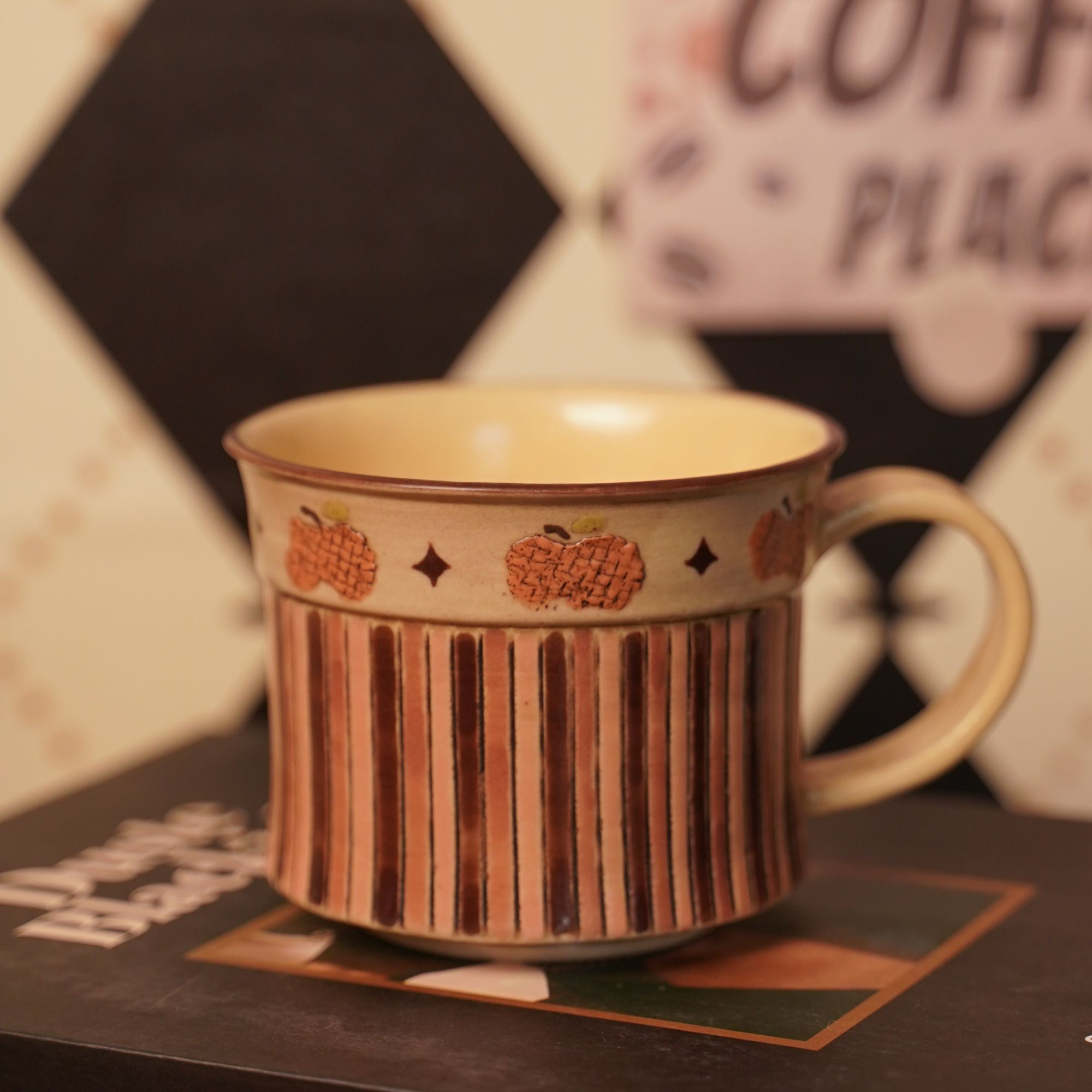 度也 | 复古苹果线条马克杯