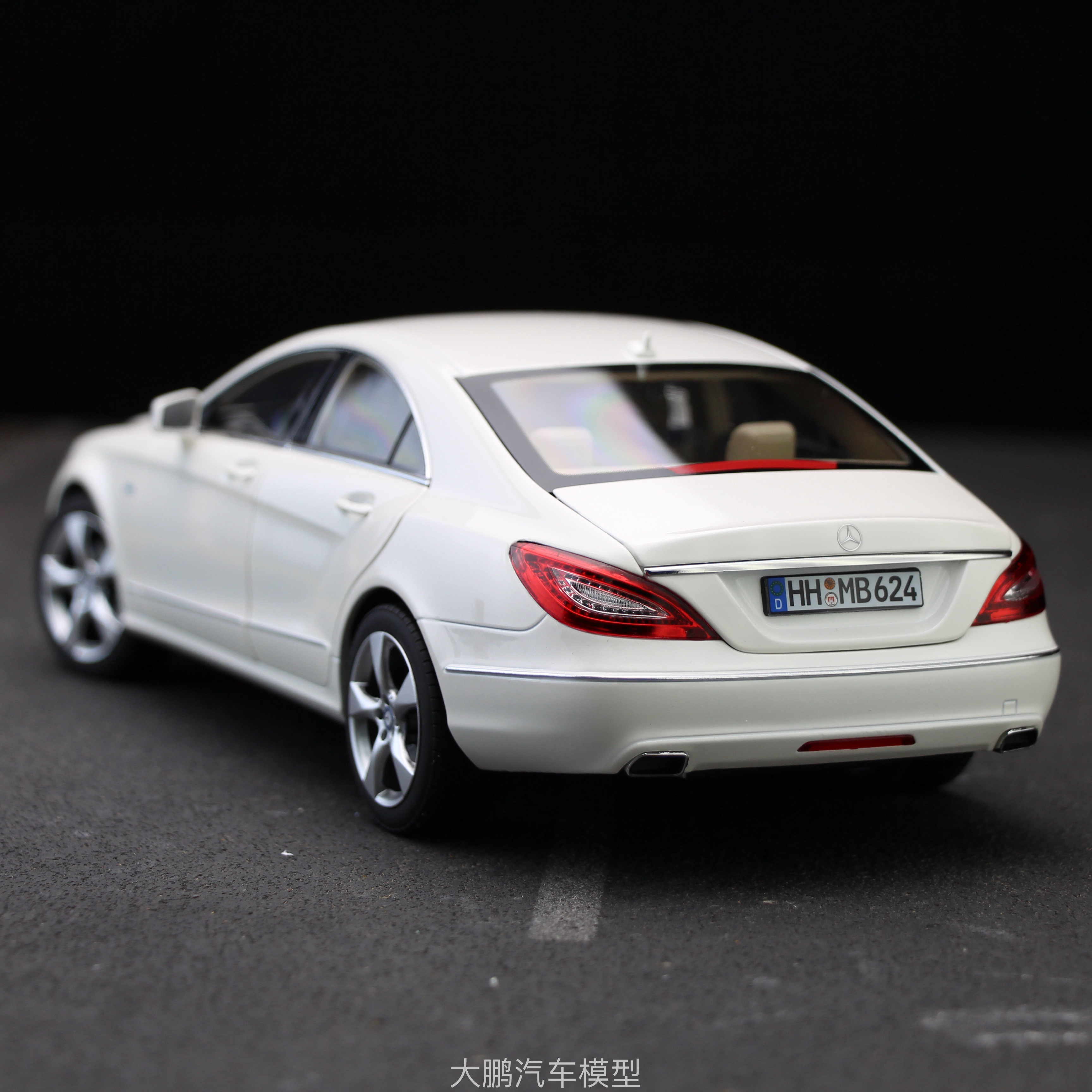 CLS仿真合金汽车模型