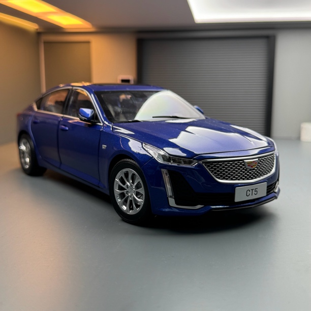 CT5仿真合金汽车模型