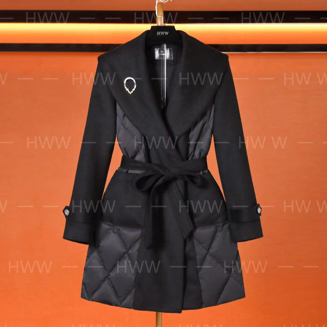 鹅绒服羊毛(袖子也加绒)轻奢潮流时尚气质收腰鹅绒服DHZFF407447
