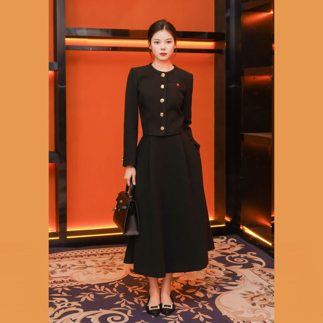 气质时尚经典设计师款式轻奢收腰修身显瘦新款时尚套装HA9333