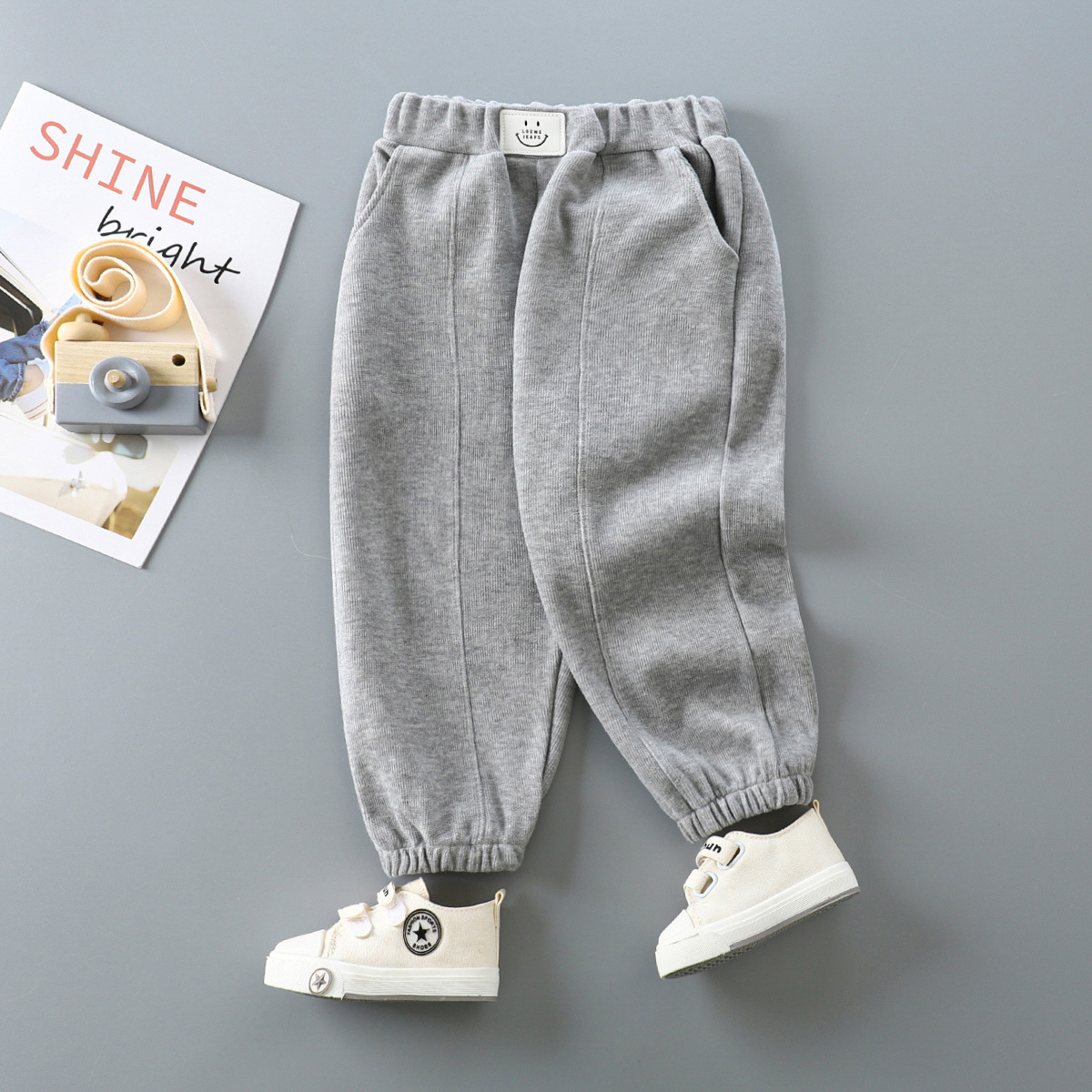 秋款卫裤童裤新款女童休闲裤儿童运动裤男童外穿长裤童装