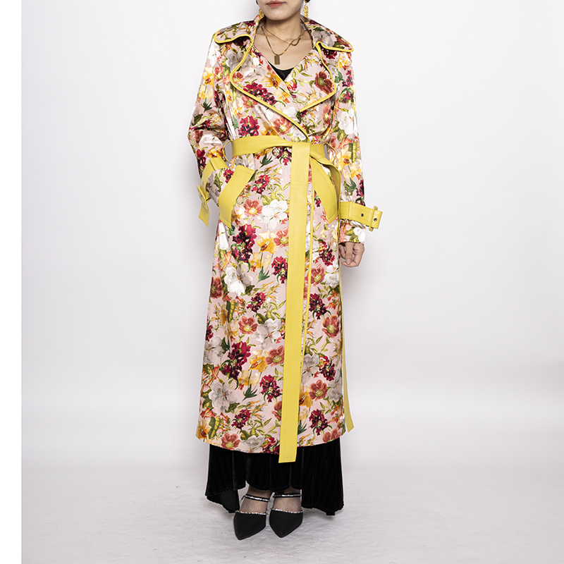 【革氏】复古小方领进口面料立体刺绣荷叶边长款风衣女真皮连衣裙